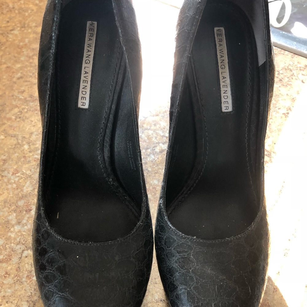 Vera Wang Pumps